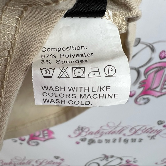 SHEIN tshirt mushrooms frogs butterfly outdoor theme Beige Casual T-Shirt - Picture 8 of 9